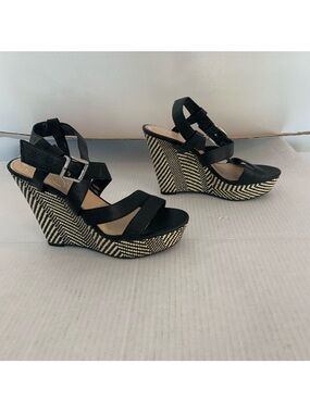 Jessica Simpson Black Strappy Wedge Sandals with Braided Patterned Platform